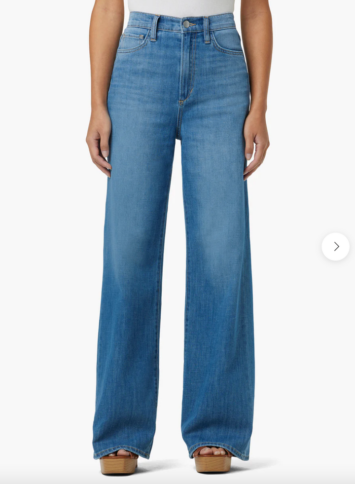 The Mia High Rise Wide Leg Petite Hot Shot