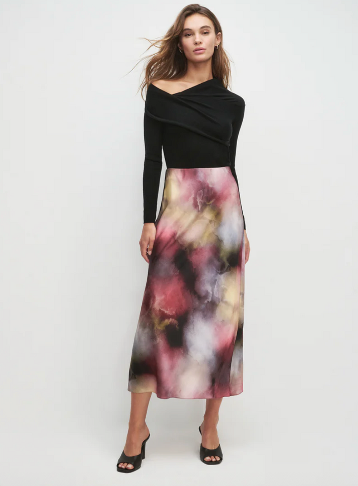 The Favorite Skirt Smokey Illuminatio