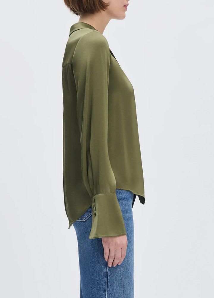 The Lily Top Smoke Tree