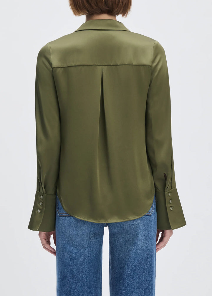 The Lily Top Smoke Tree