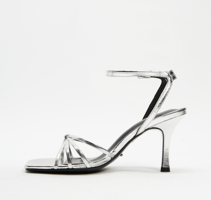 Charm Heel Silver