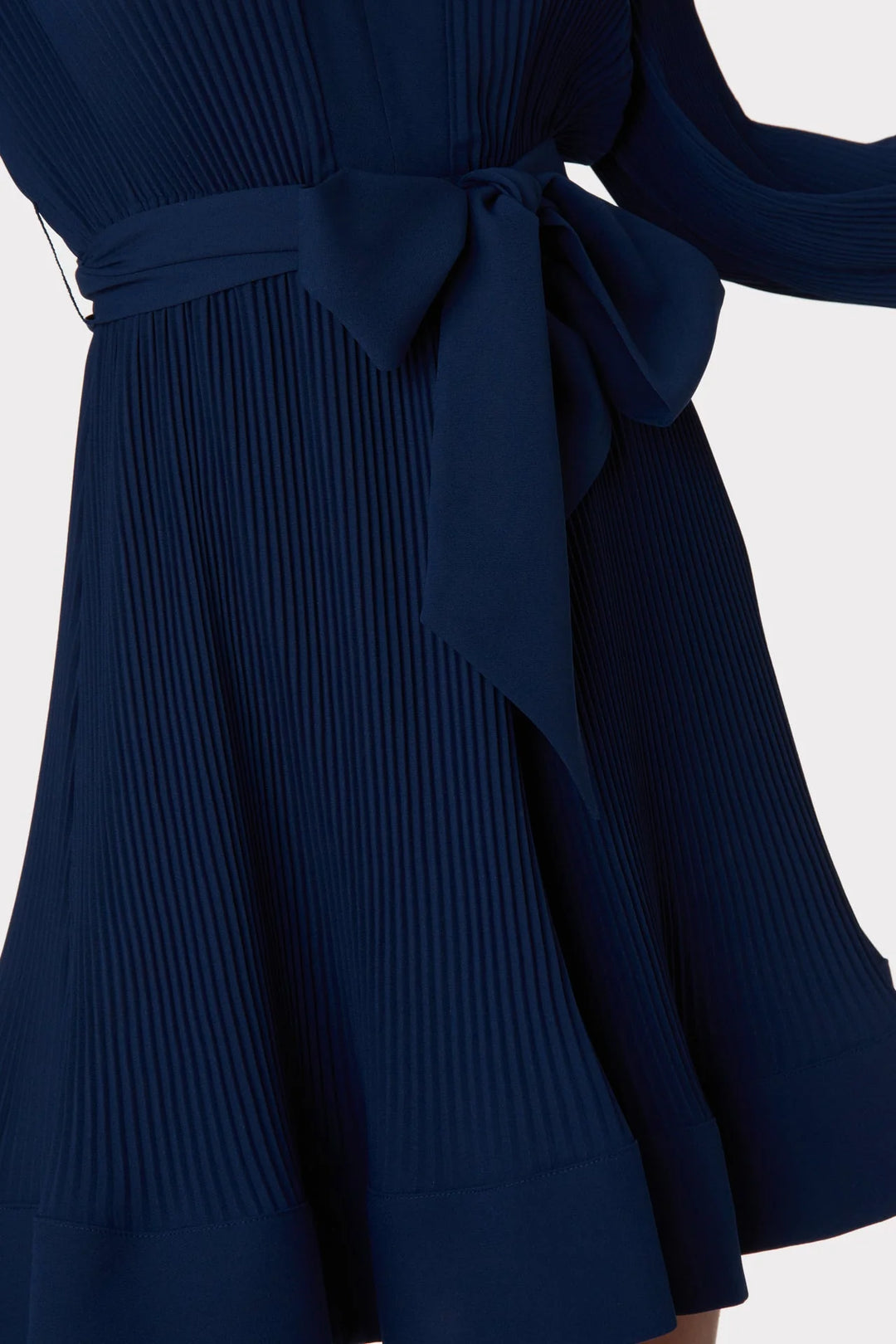 Liv Solid Pleat Dress Navy