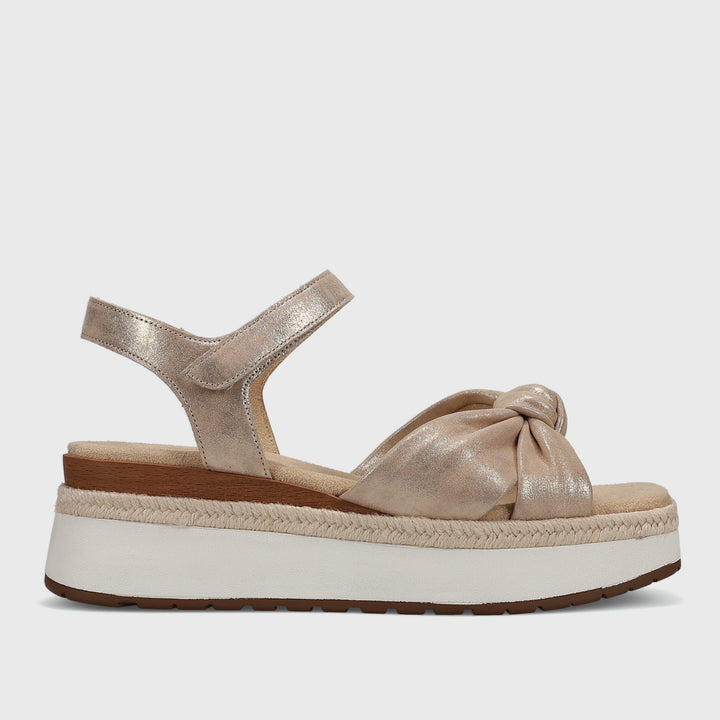 Ekon Sandal