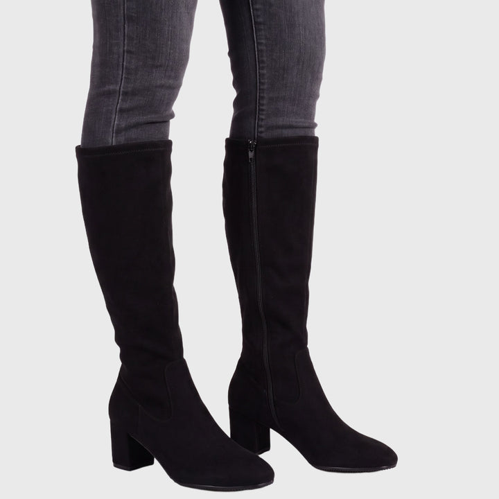 Sasha Boot Black Punto Suede