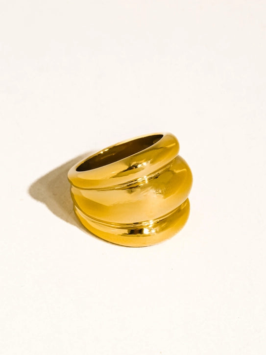 Daelen 18K Gold Non-Tarnish Dome Ring