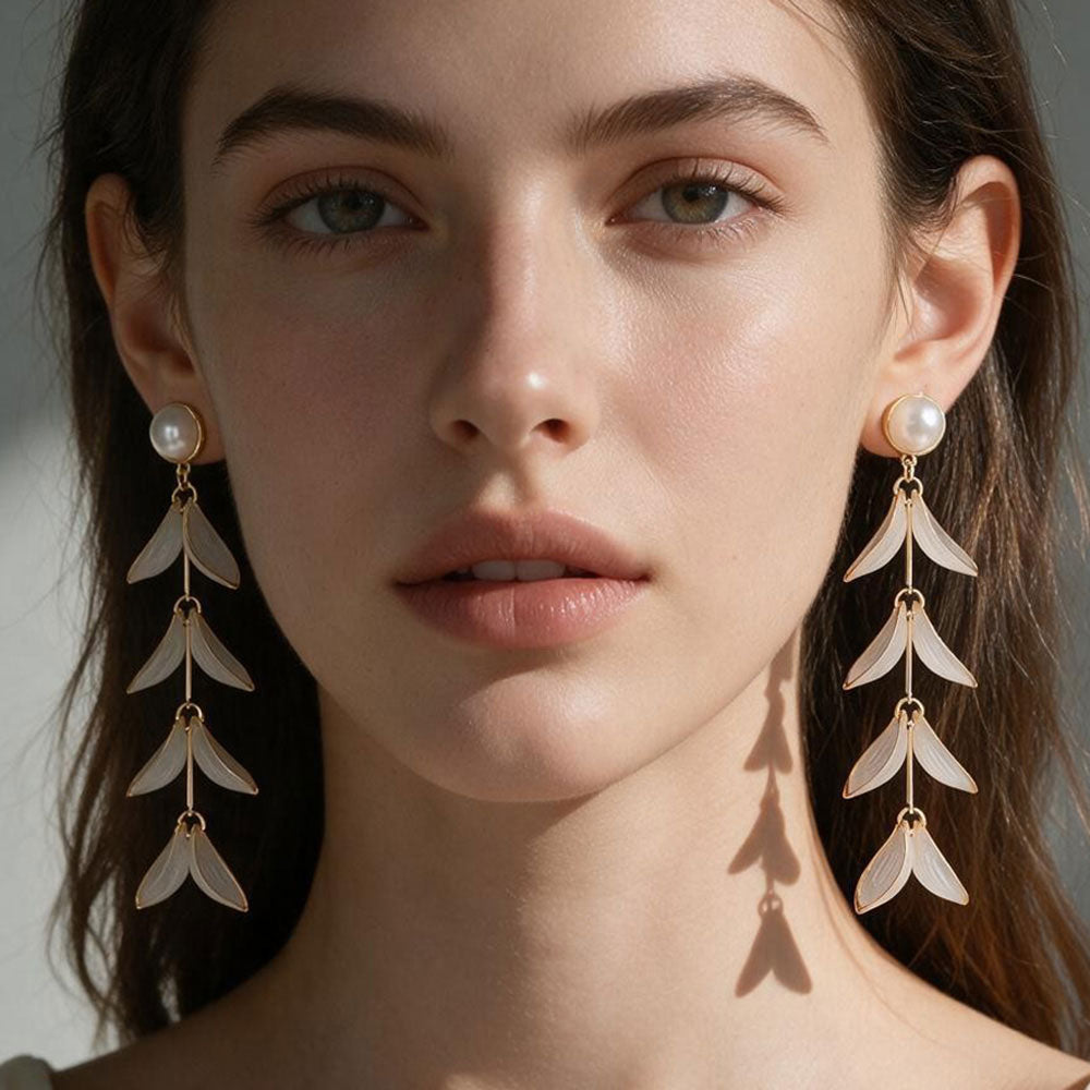 Leila Drop Earrings White