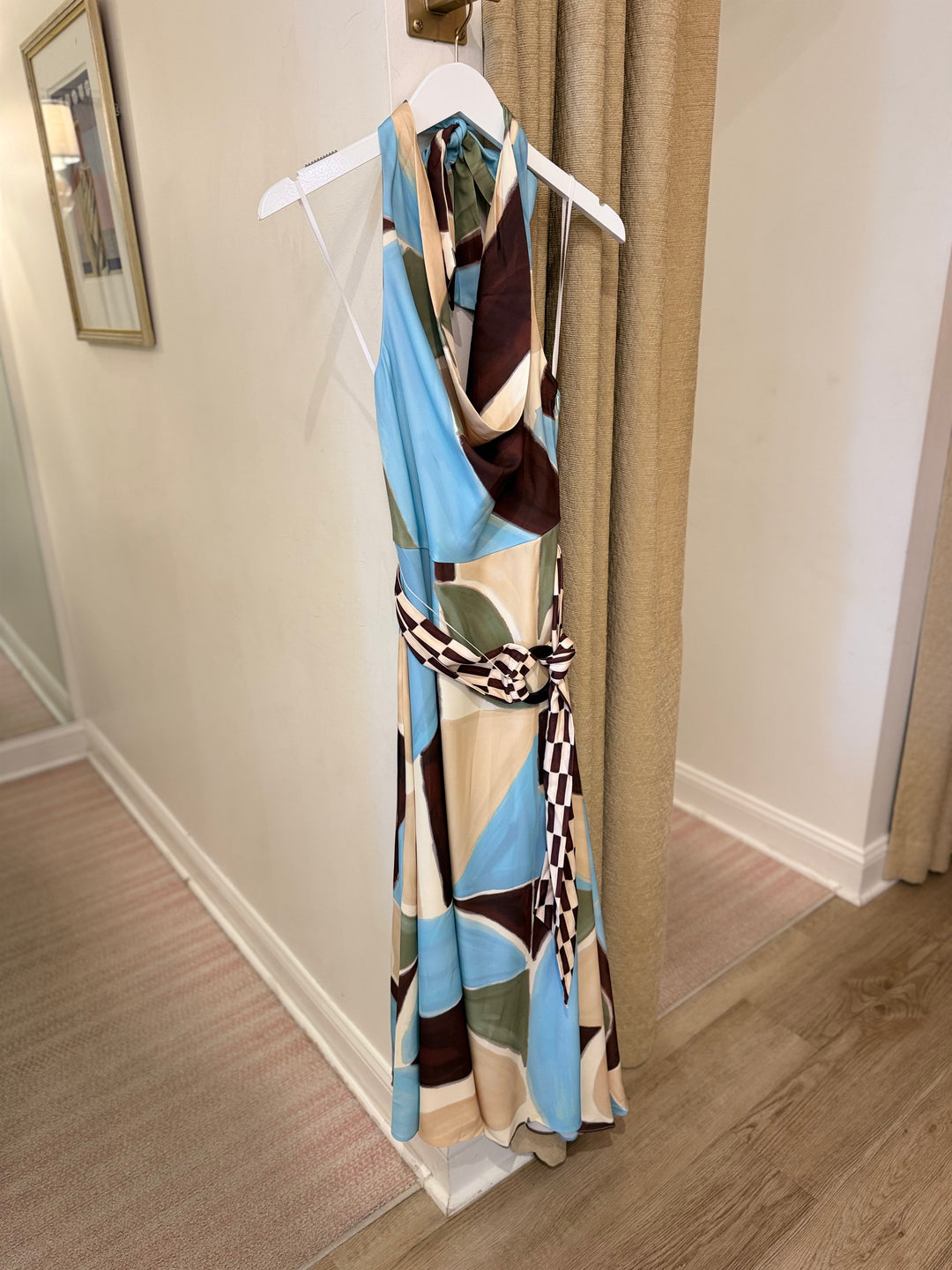 Essence Dress