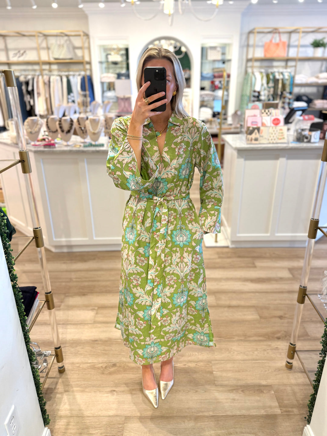 Lee Dress Tapestry