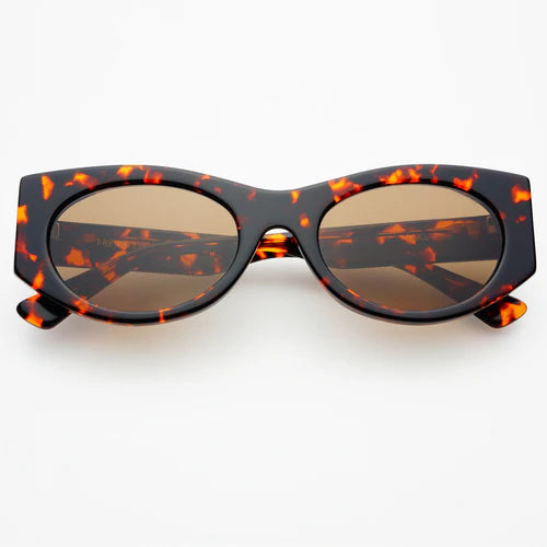 Layla Acetate Oval Sunglasses Brown Tortoise