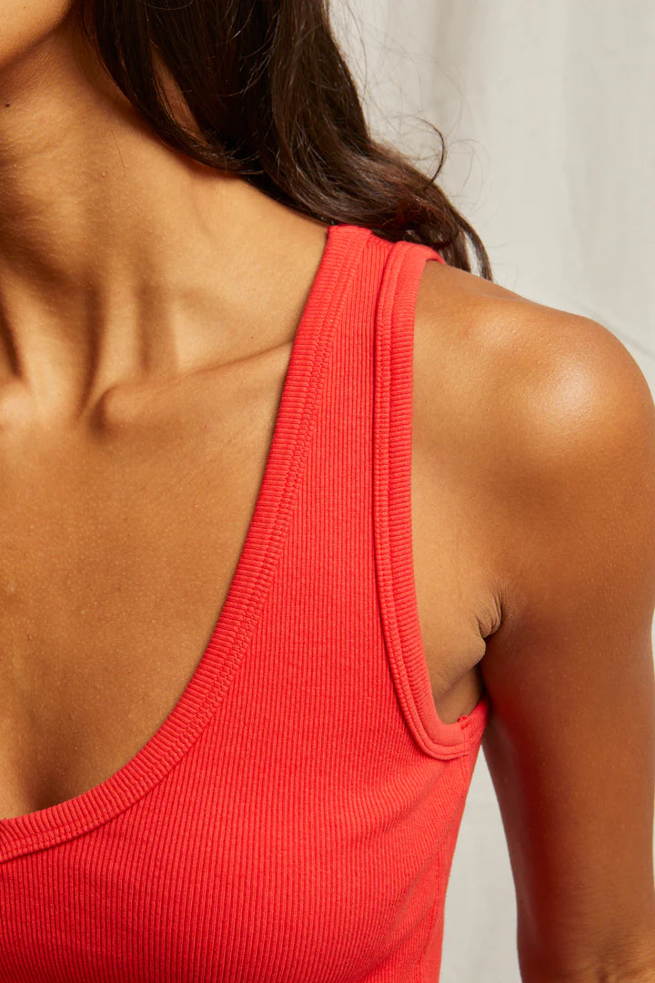 Maria V-Neck Blondie Poppy Red