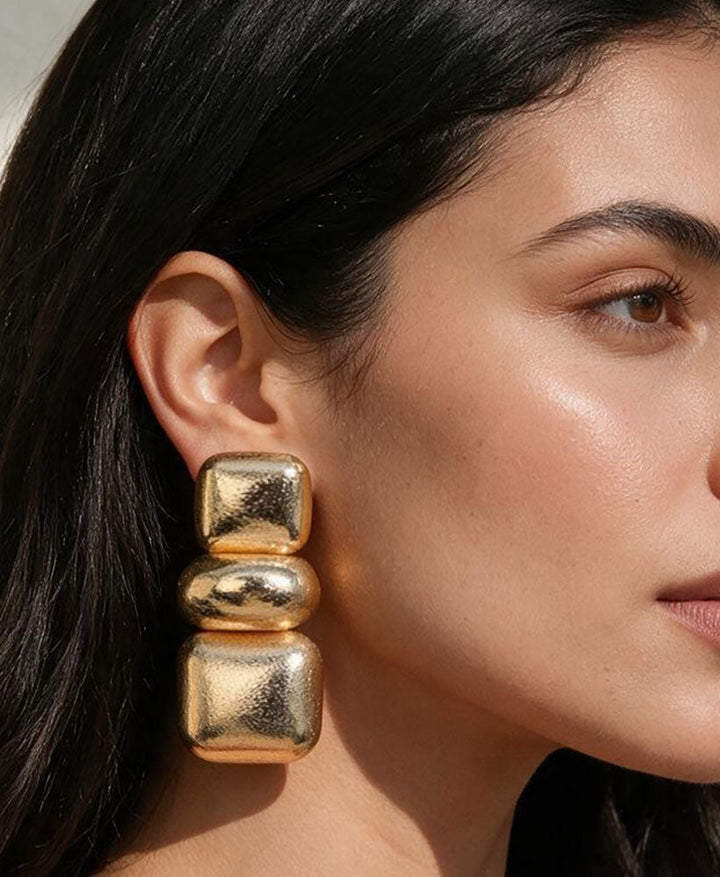 Maggie Sculptural Earrings Gold