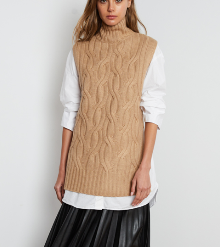 Chunky Cable Sleeveless Sweater