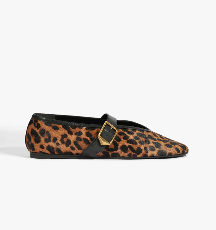 Courtney Buckle Flat