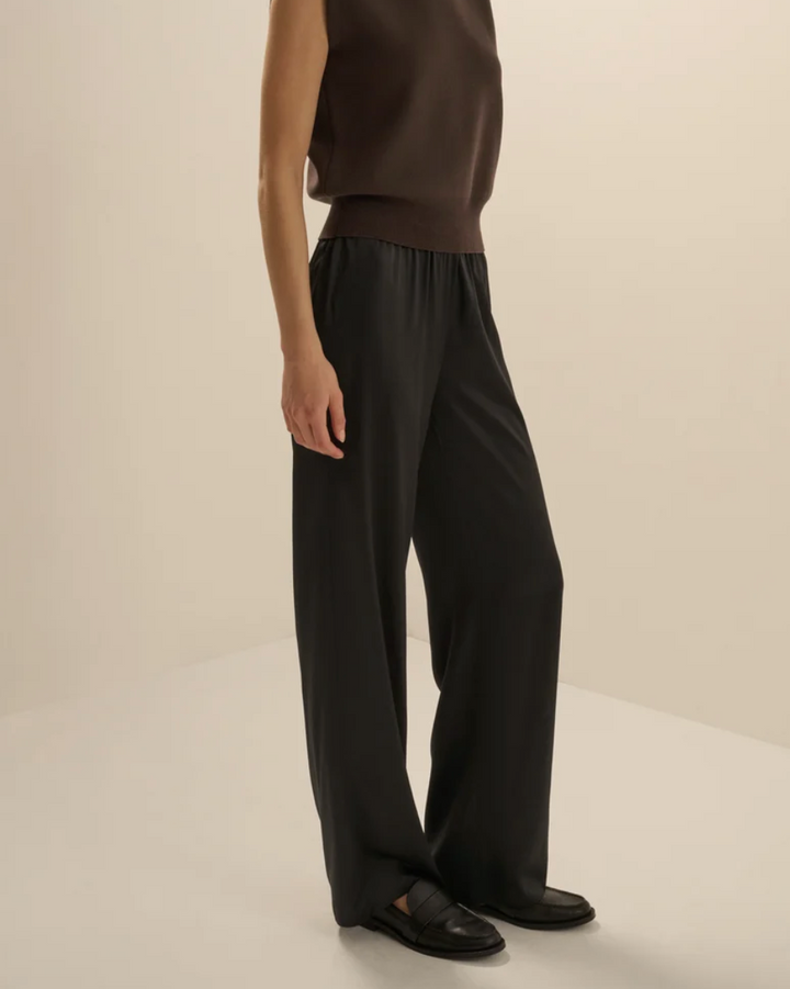 The Everything Pant Black