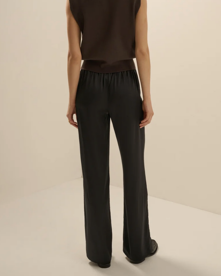 The Everything Pant Black
