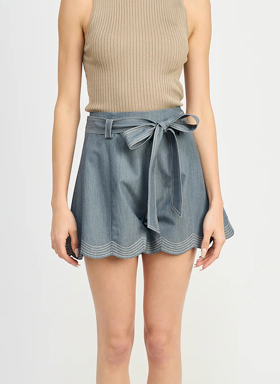 Angeline Scallop Hem Shorts