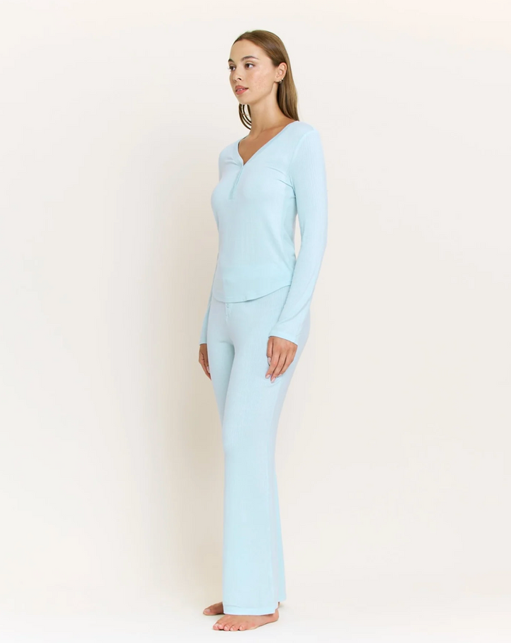 Dreamland Long Henley Set in Frosty