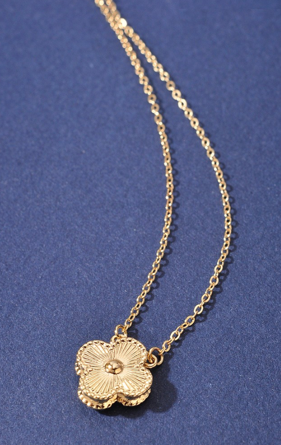Gold Clover Flower Pendant Necklace
