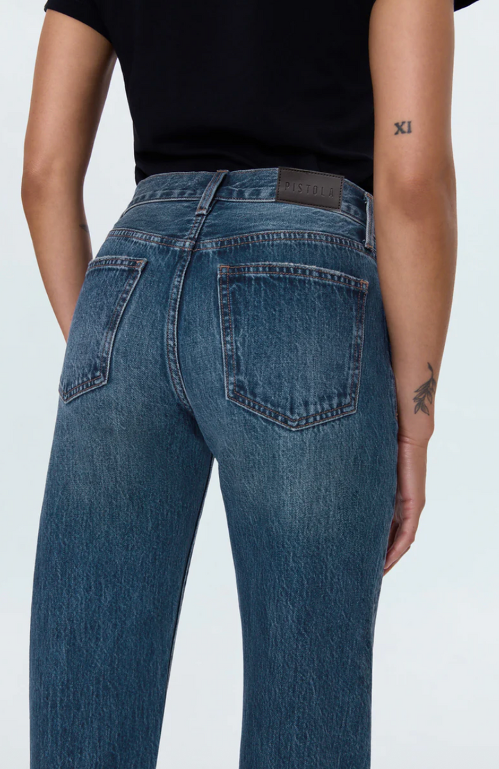 Lexi Mid Rise Bowed Straight in Artisan