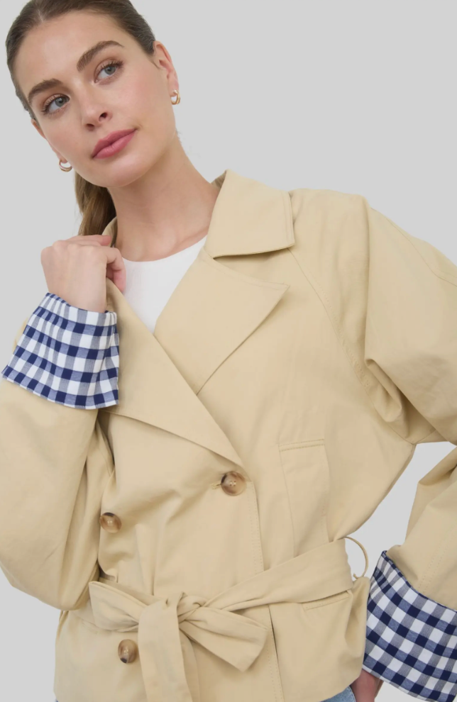 Short Trench With Gingham