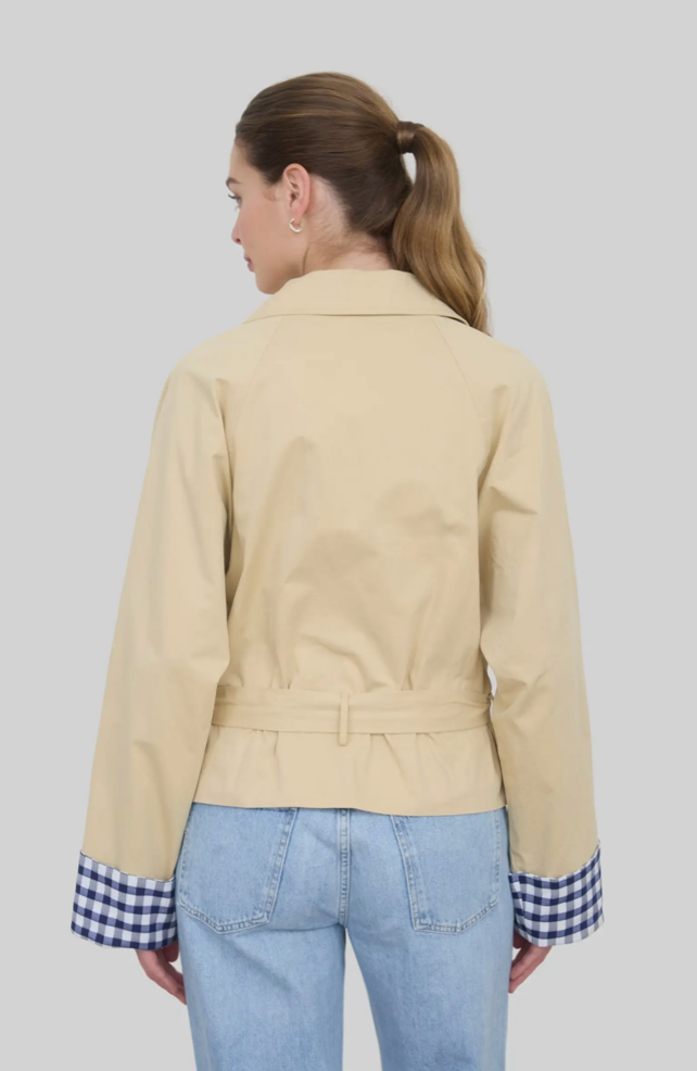 Short Trench With Gingham