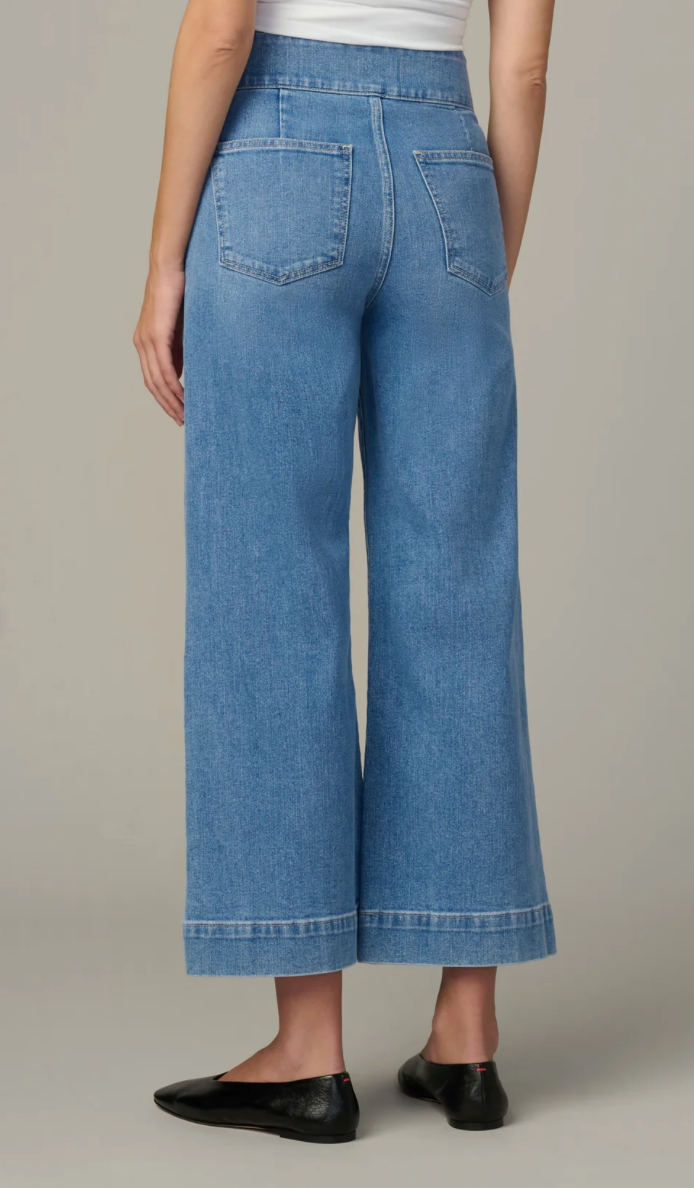 The Ellia Wide Leg Ankle Attraction