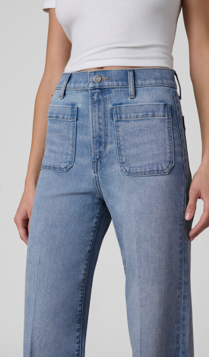 The Mia Patch Pocket Amiable