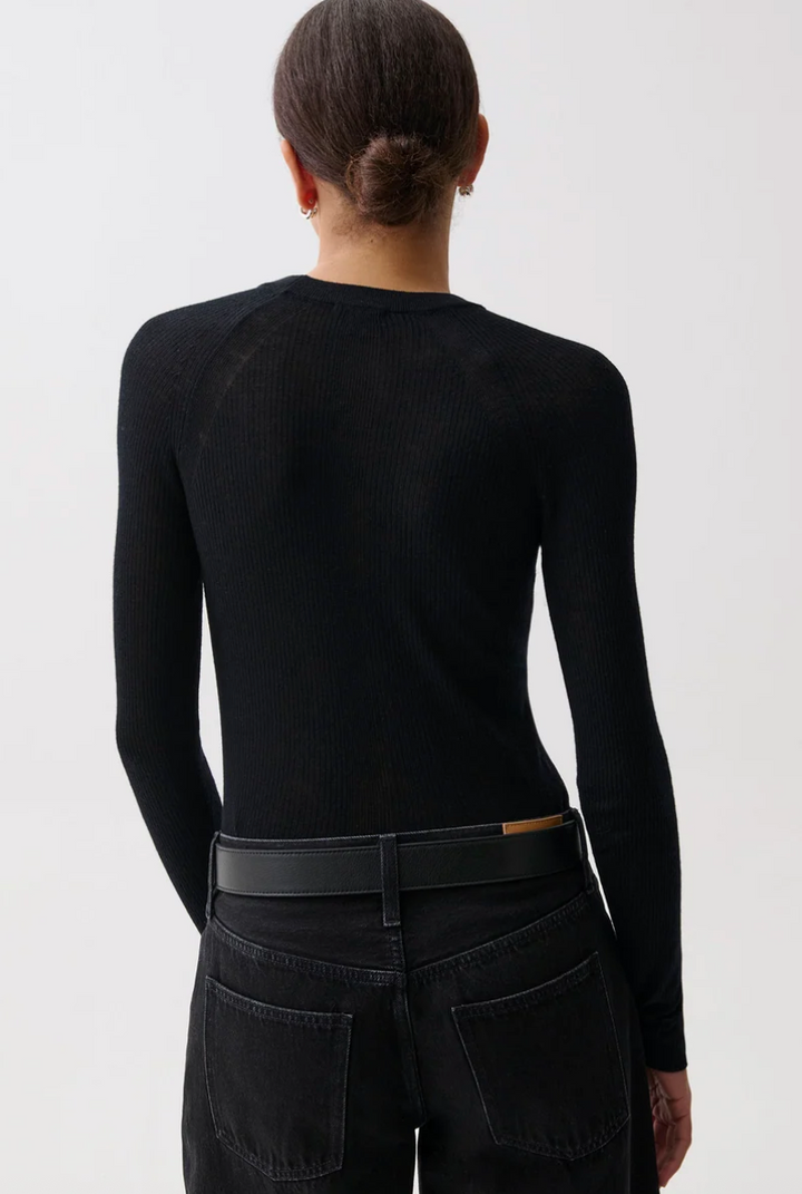 Juno Feather Weight Sweater Black