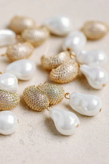 Sparkling Vintage Chunky Gold & Pearl Drop Holiday Earrings