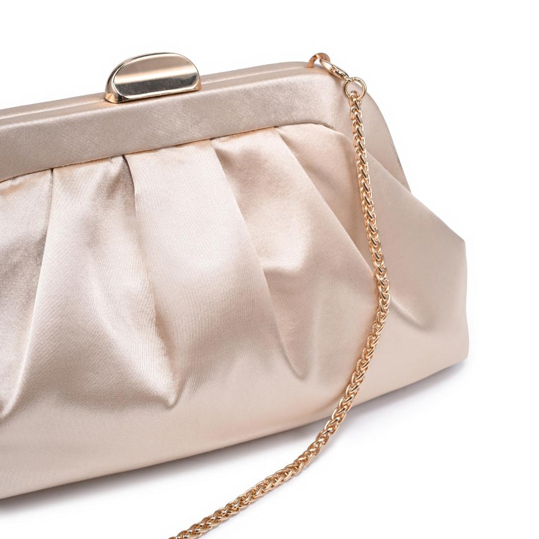 Winter Clutch Champagne